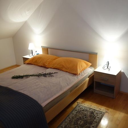 Apartment Beks Postojna Eksteriør billede
