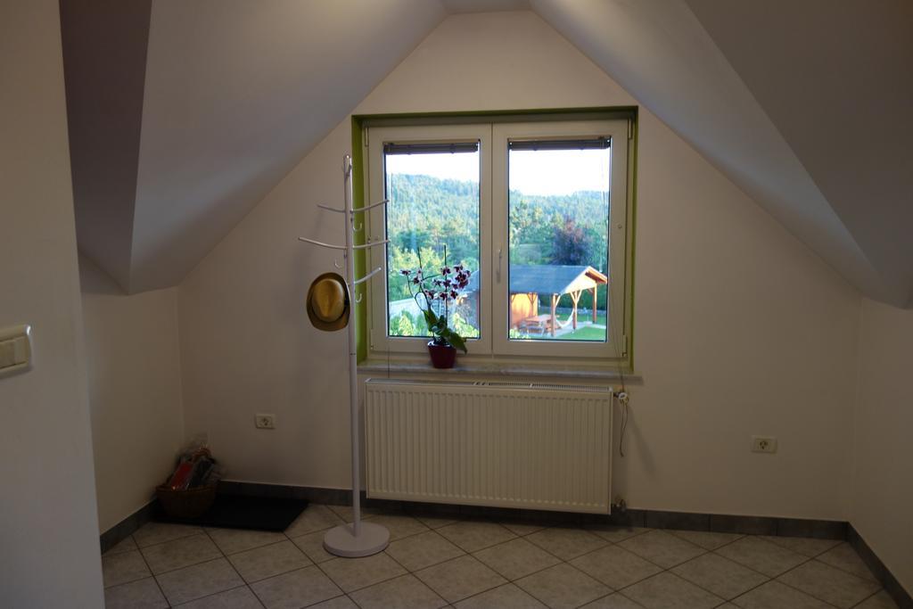 Apartment Beks Postojna Eksteriør billede