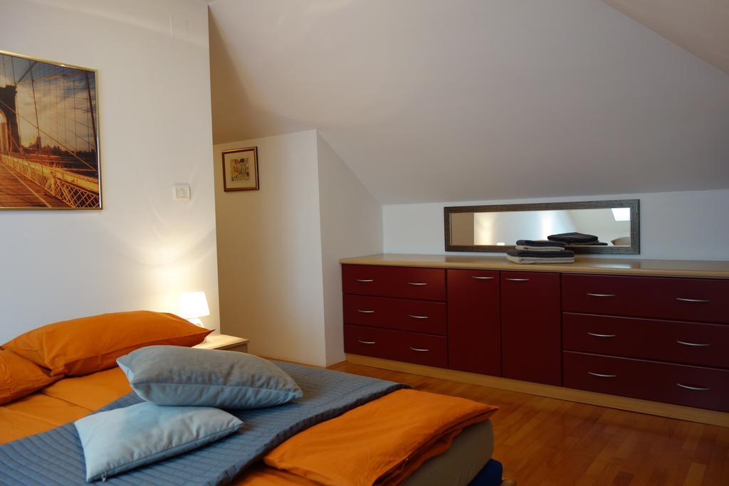 Apartment Beks Postojna Eksteriør billede