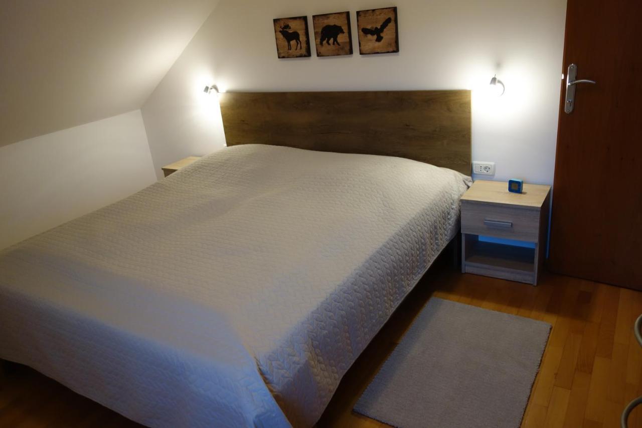 Apartment Beks Postojna Eksteriør billede